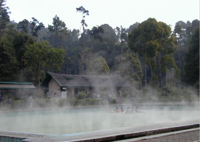 heater kolam renang air hangat